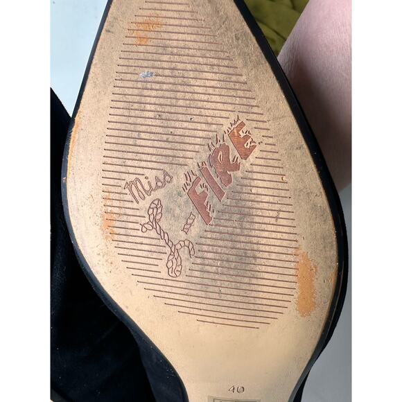 Miss L Fire Marilyn Pointed Toe Black Suede Kitten Heel 1950s Sz 40 Retro Bow EC - Picture 12 of 16